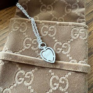 Silver Gucci heart necklace